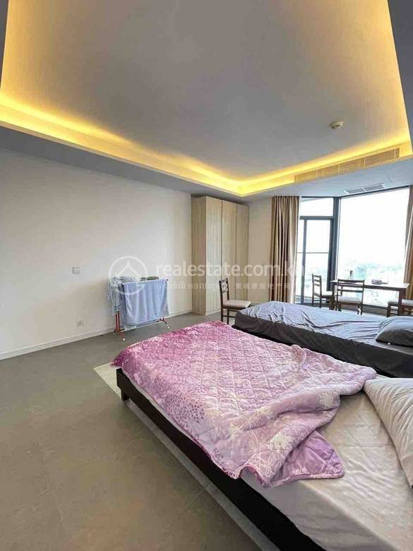 Condo For Rent in Chamkarmon $500