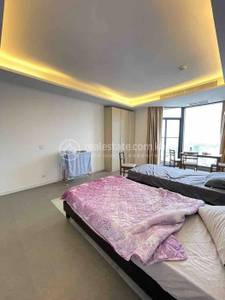 Condo For Rent in Chamkarmon $500