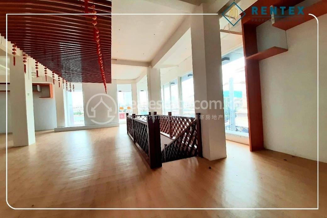 Шопхаус Для Аренды in Chamkarmon $5,000