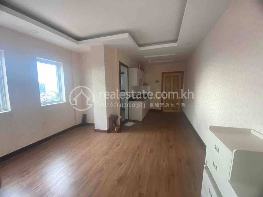Condo For Sale in BKK 2, Boeng Keng Kang, Phnom Penh