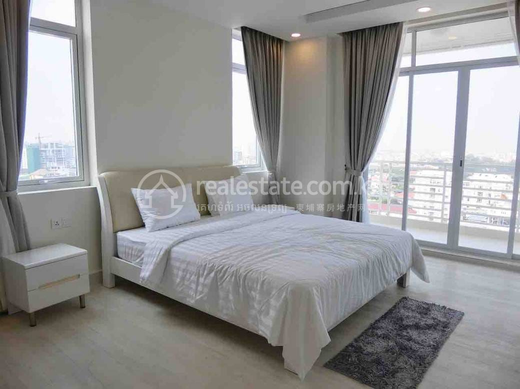 $750 Apartmán se službami