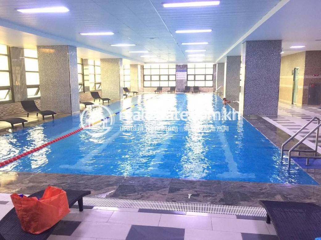 De Castle Royal Condominium | Condo For Sale & Rent with 1 Parking Space