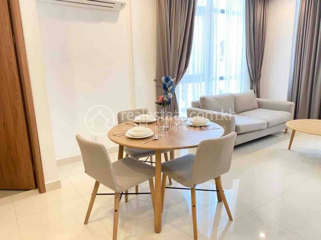 75 sqm Living Size Apartmán se službami K pronájmu in Chamkarmon