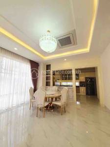 Chbar Ampov别墅出租，价格$7,500