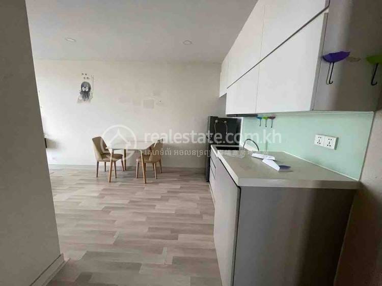 Condo Na wynajem w Tonle Bassac, Chamkarmon, Phnom Penh