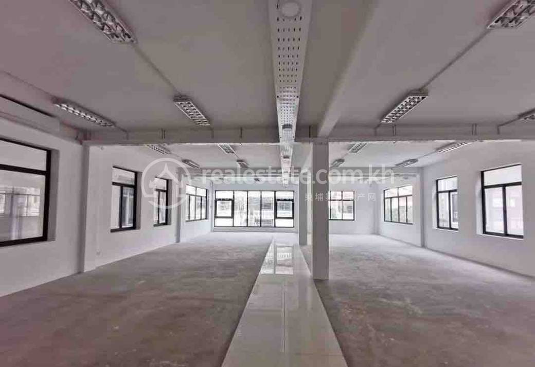 $6,000 建筑