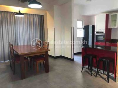 Chamkarmon Апартаменты с Обслуживанием Для Аренды in Tonle Bassac Chamkarmon $1,800