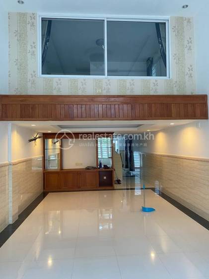 Russey KeoのHouse and lot賃貸物件（Russey Keo）