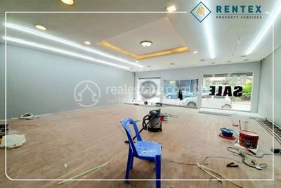 CommercialShophouse For Rent in BKK 1, Boeng Keng Kang, Phnom Penh