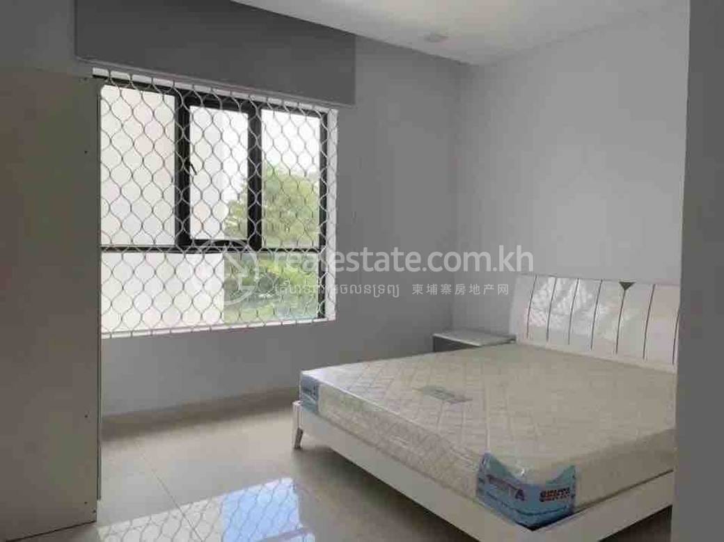 វីឡា តម្លៃ $3,500