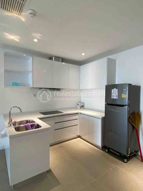 Chamkarmon Condo For Rent in Tonle Bassac Chamkarmon $1,200