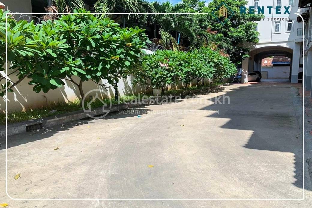 Apartmán se službami K pronájmu in Boeng Keng Kang $500