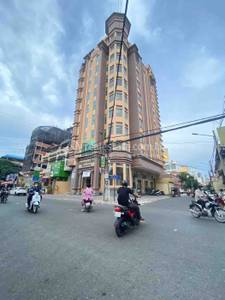  , Chakto Mukh, Daun Penh, プノンペン