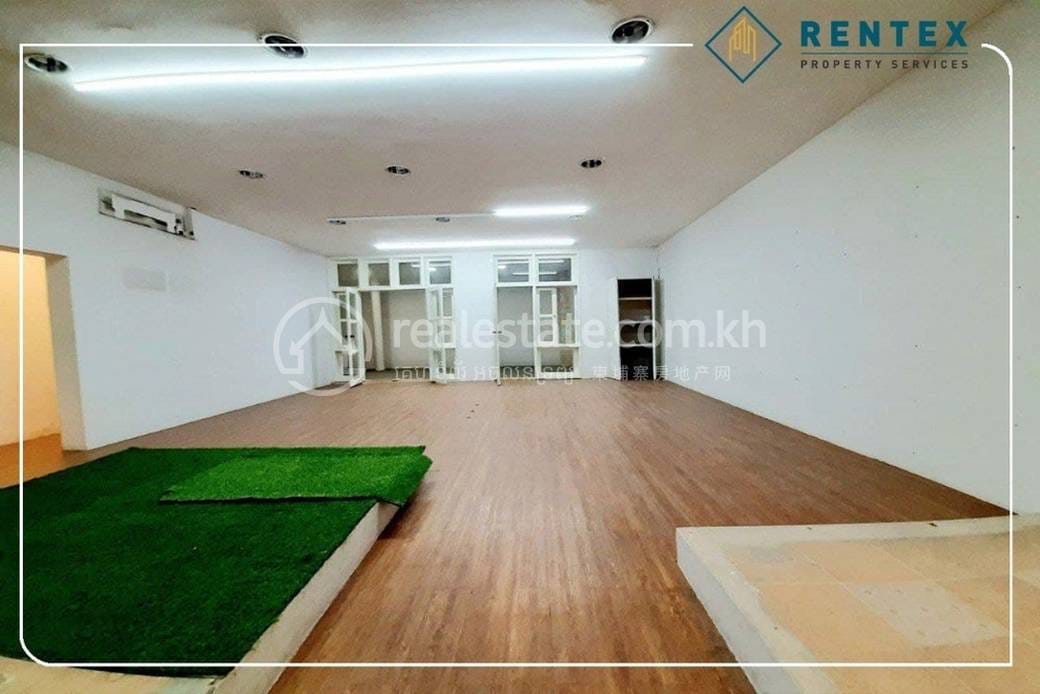 Boeng Keng Kang CommercialShophouse For Rent in Boeng Keng Kang