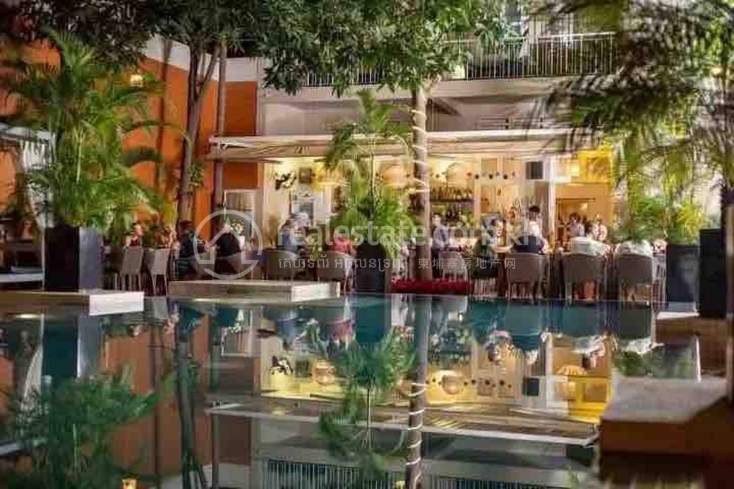 $4,000 Hotel