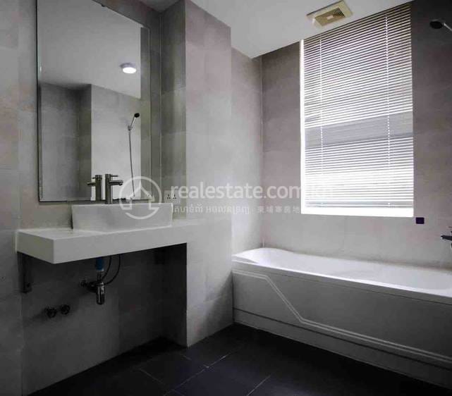 BKK 1 Serviced Apartment For Rent in BKK 1