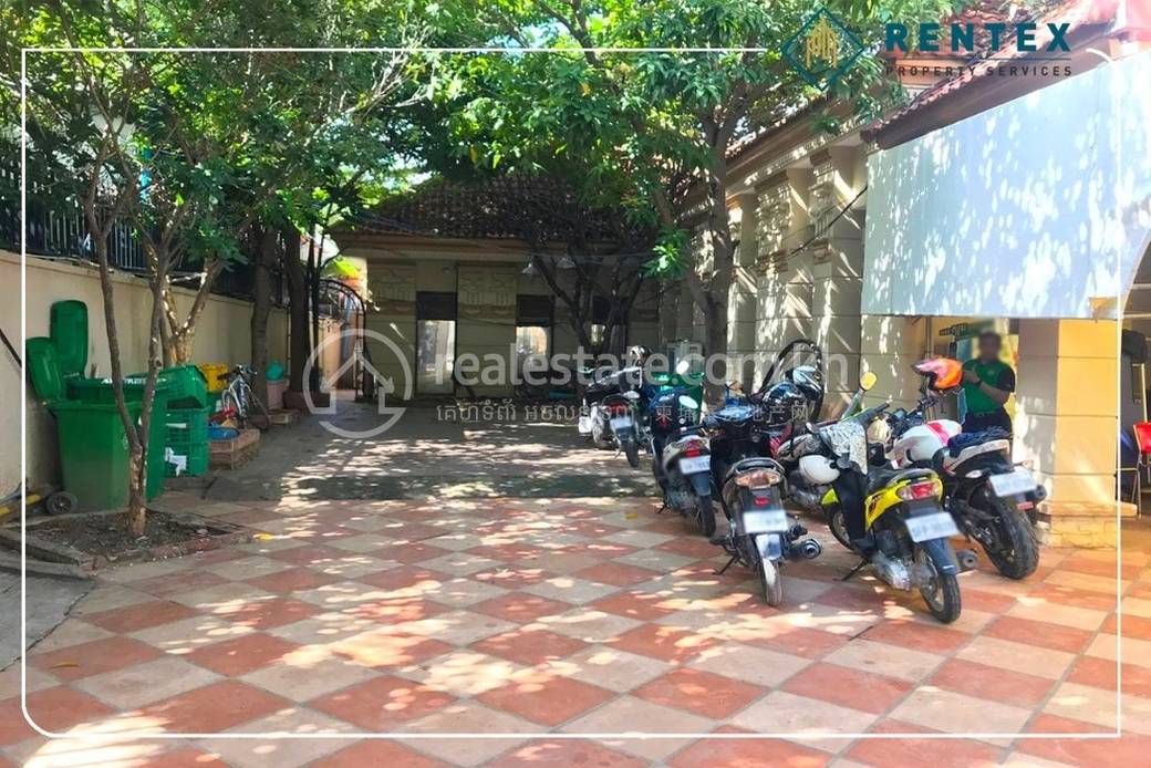 Boeung Kak 2 Villa For Rent in Boeung Kak 2