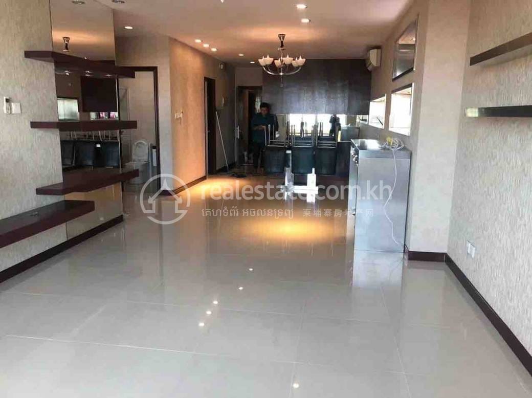 Chamkarmon Condo À louer à Tonle Bassac Chamkarmon $1,200