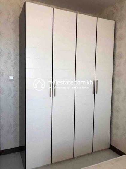 Condo For Rent in Tonle Bassac, Chamkarmon, Phnom Penh