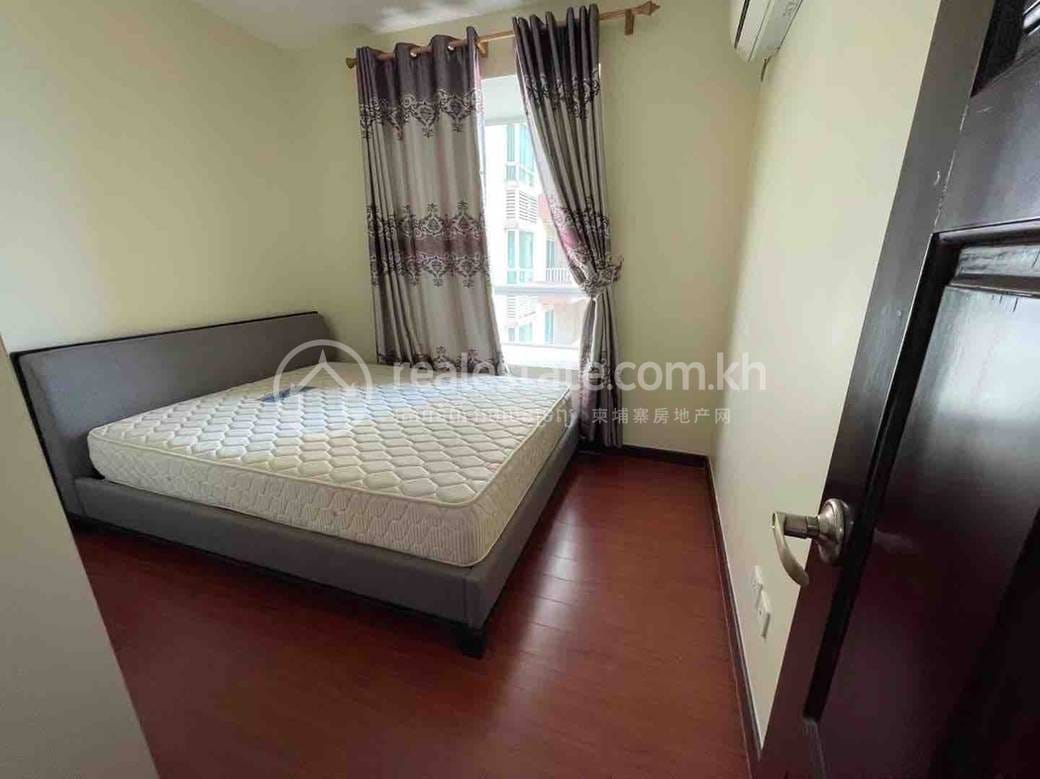 Chamkarmon Condo For Rent in Chamkarmon