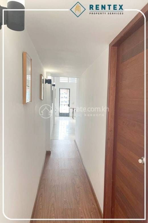 Daun Penh Apartment For Rent in Daun Penh