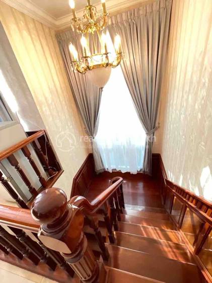 Tonle Bassac, Chamkarmon에 있는 Chamkarmon 별장 임대 $2,500