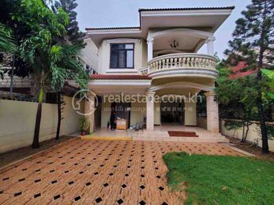 residential Villa for sale in Boeung Kak 2 ID 196283