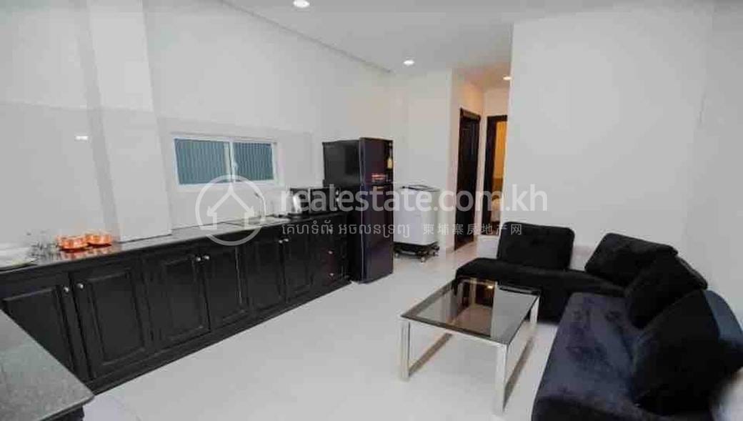 Chamkarmon Apartment For Rent in Tonle Bassac Chamkarmon $780
