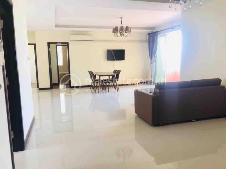 Condo Na wynajem w Tonle Bassac, Chamkarmon, Phnom Penh