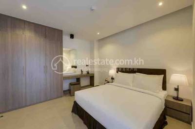 ផ្ទះល្វែង តម្លៃ $2,100