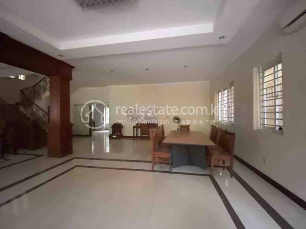 Sen Sok Vila For Sale & Rent in Tuek Thla Sen Sok $600,000
