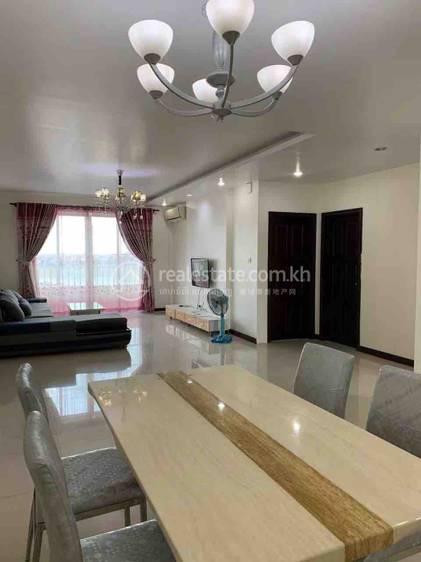 Chamkarmon Condo For Rent in Tonle Bassac Chamkarmon $1,100