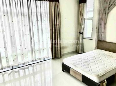   , Tonle Bassac, Chamkarmon, พนมเปญ