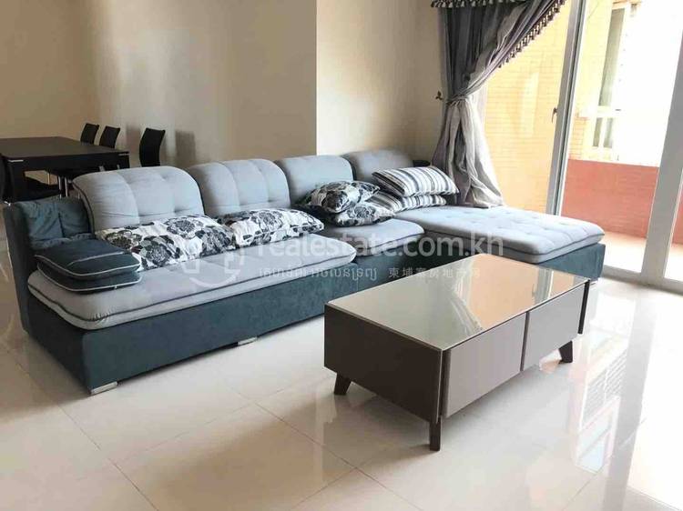 Condo Na wynajem w Tonle Bassac, Chamkarmon, Phnom Penh