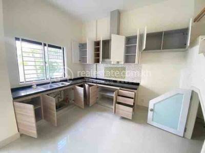  , Nirouth, Chbar Ampov, พนมเปญ
