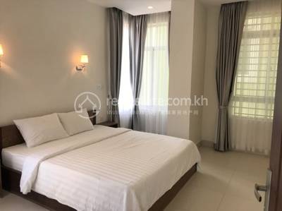 Апартаменты с Обслуживанием Для Аренды in Chamkarmon $950