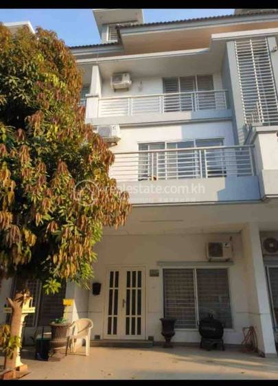 Furnished Shophouse For Rent