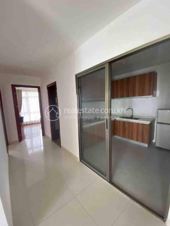 Chamkarmon Condo For Rent in Chamkarmon