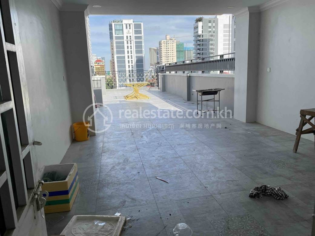 套房出租，位于万景岗2分区（BKK2), 波哥堪, 金边