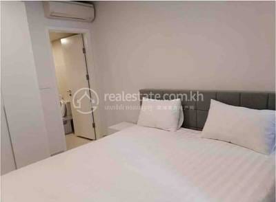 $1,300 Condo