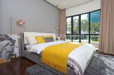 The Peninsula Private Residences