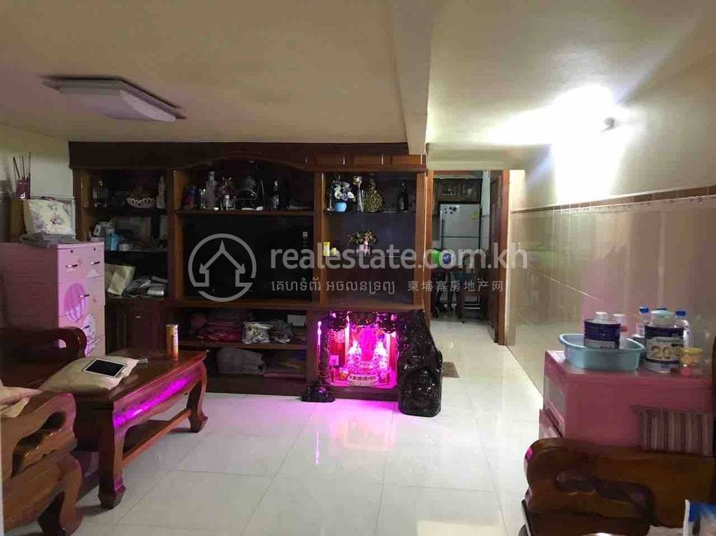 Ou Ruessei 3 Maison-boutique À vendre à Ou Ruessei 3