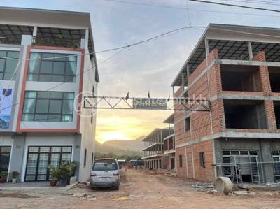    , អណ្ដូងខ្មែរ, កំពត, កំពត