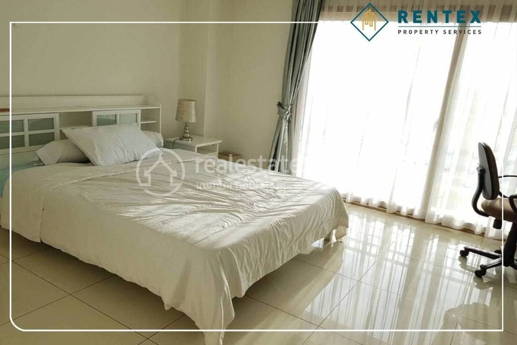 Apartment For Rent with 1 Parking Space