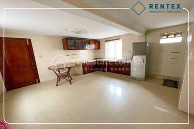 House and lot สำหรับเช่า พื้นที่ใช้สอย 97 ตร.ม. ใน Boeng Keng Kang