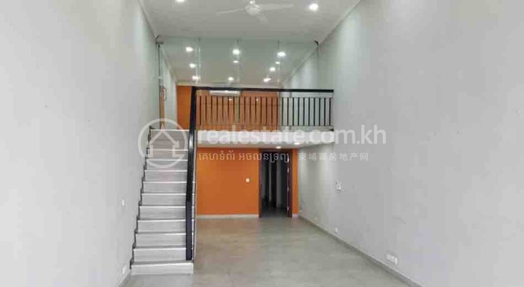 Daun Penh建筑出租，价格$2,500