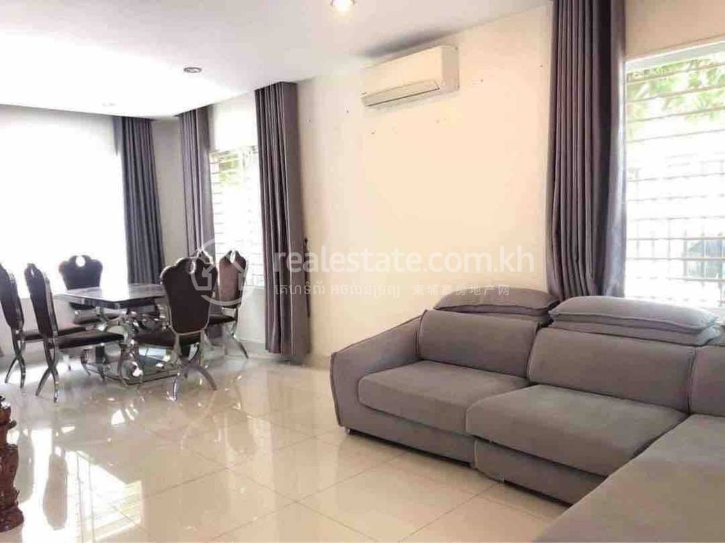 Chbar Ampov Vila Na prodej in Nirouth Chbar Ampov $195,000