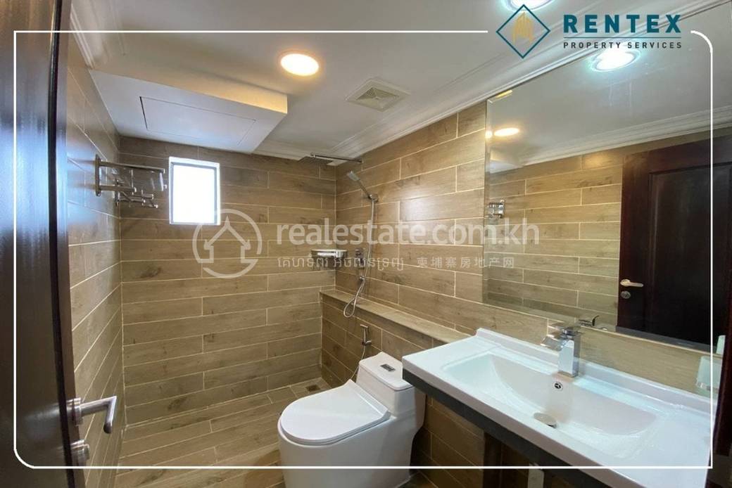 Апартаменты с Обслуживанием Для Аренды in Daun Penh $700