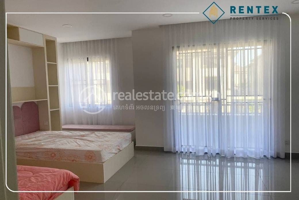 Вилла с двумя спальнями Для Аренды in Meanchey $1,800