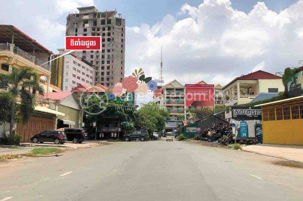 Condo Na wynajem w Toul Kork $2,222